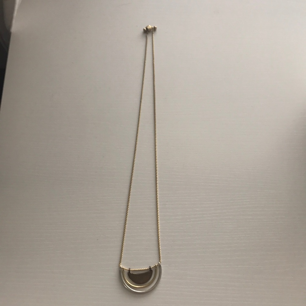 Adjustable necklace